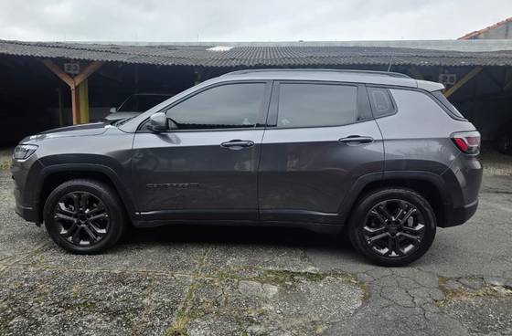 JEEP COMPASS 1.3 T270 TURBO FLEX LONGITUDE AT6 JEEP COMPASS 1.3 T270 TURBO FLEX LONGITUDE AT6